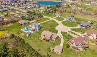 8091 NE 30th Pl, Altoona, IA 50009