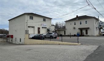 39 Greenville Ave, Johnston, RI 02919