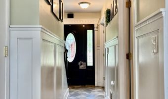 14 Hemlock Ln, Bayville, NJ 08721