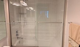 19501 E Country Club Dr 9601, Aventura, FL 33180