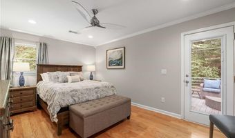 2501 Midvale Ct, Tucker, GA 30084