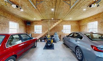 53 Hayden Rd, Augusta, ME 04330