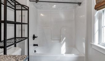15 Nicholas Dr 15, Amesbury, MA 01913