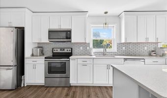 50 Whipple Way, Altamont, NY 12009