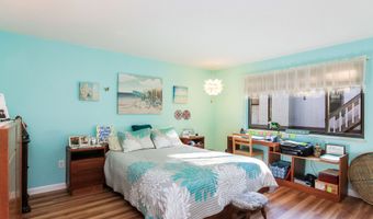 11 Harbour Vlg B, Branford, CT 06405