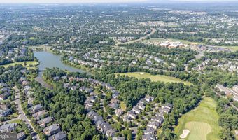 20262 KIAWAH ISLAND Dr, Ashburn, VA 20147
