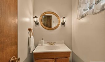 425 Horrocks Dr, Blackfoot, ID 83221