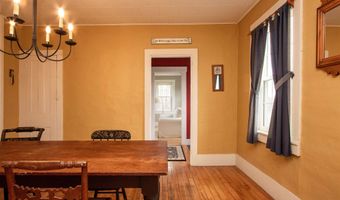 391 Bimson Dr, Barnet, VT 05821