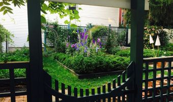 109 S Lake Ave, Albany, NY 12208