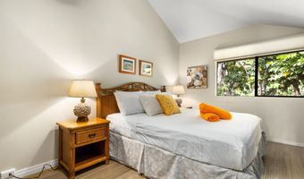 811 S Kihei Rd 2F, Kihei, HI 96753