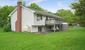 5 Woodchuck Ct, Norwalk, CT 06854