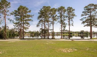 220 Lakeshore Dr, Alma, GA 31510