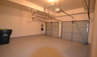 105 BOLTON Ct 156, Ambler, PA 19002