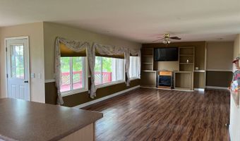 22017 E ST HWY 76, Ava, MO 65608
