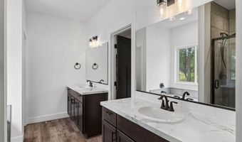 871 W Kenai Ln, Athol, ID 83801