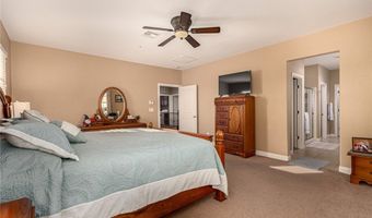 2012 Canvas Edge Dr, Henderson, NV 89044