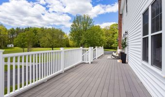 37 Trolly Farm Way, Falmouth, ME 04105
