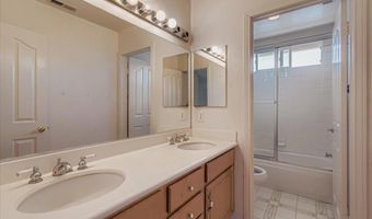 6709 Lonicera St, Carlsbad, CA 92011