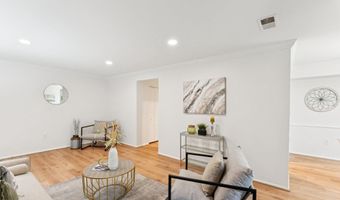 3358 WOODBURN Rd 24, Annandale, VA 22003