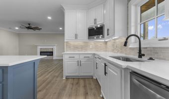 143 Miramar Ave, Biloxi, MS 39530