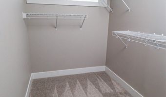5820 Allerton Dr, Ames, IA 50014