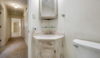 6640 LAUREL Vly, Bartlett, TN 38135