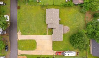 605 6Th St, Barling, AR 72923