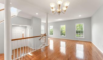 21610 MONMOUTH Ter, Ashburn, VA 20147