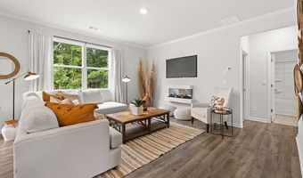 3863 DONETTA Dr, Atlanta, GA 30349