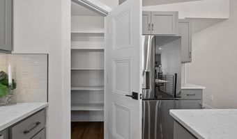 4044 SADDLEBACK Ln, Cheyenne, WY 82001