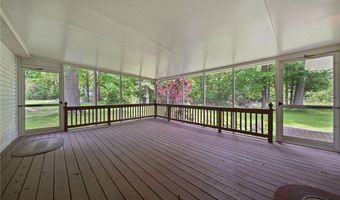 5390 Savannah Dr, Ashtabula, OH 44004