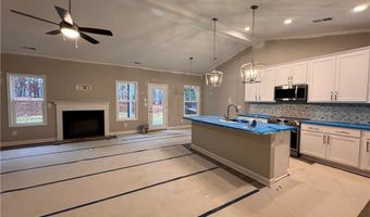 408 Redwater Trl, Aberdeen, NC 28315