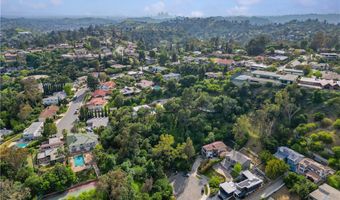 801 Rollin St, South Pasadena, CA 91030