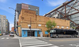 435 R St NW 404, Washington, DC 20001