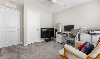 800 Dipper Ln 3, Aurora, OH 44202