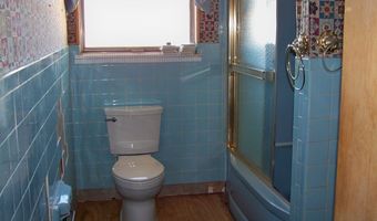 907 NW 10th St, Andrews, TX 79714