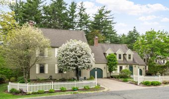 20 Lamplight Dr 29, Atkinson, NH 03811