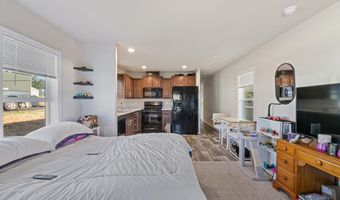 1 Corral Ln #54, Ashland, OR 97520
