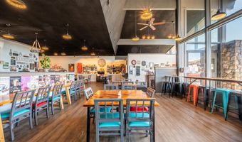 215 SE 10TH St, Bandon, OR 97411