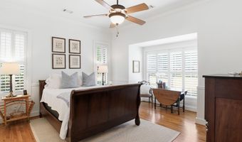 276 Ledges Trl, Alexander City, AL 35010