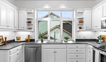 517 Lakota Way, Ashland, OR 97520