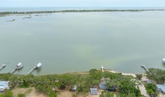 632 Mariner Cir, Alligator Point, FL 32346