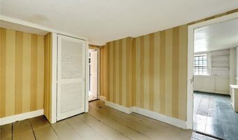 710 Nate Whipple Hwy, Cumberland, RI 02864