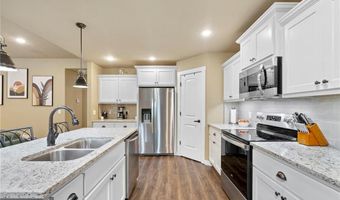 5 Inskid Ln, Bella Vista, AR 72714