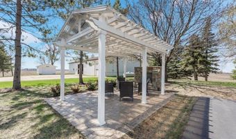 1478 Hiebel Rd SW, Alexandria, MN 56308