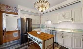 3155 NW 18th St, Ankeny, IA 50023