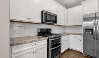 2477 W MARKET Pl 34, Chandler, AZ 85248