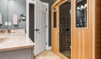 45 Eleanors Way, Brentwood, NH 03833