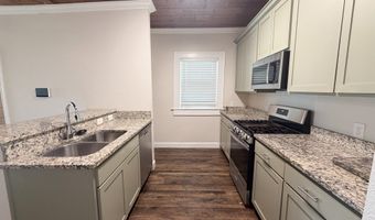 104 Sunset Cir, Alvarado, TX 76009