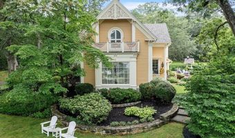 202 Paine St, Bellingham, MA 02019
